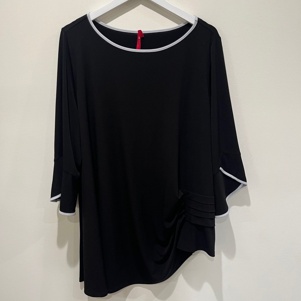 IC By Connie K Top Women 1X Black White Trim Asymmetric Hem Bell Sleeve Career